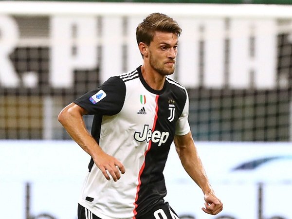 Bonucci Absen, Sarri akan Mainkan Rugani Kontra Udinese