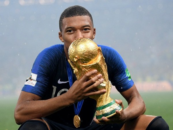 Madrid dan Liverpool Cemas, Milan Bakal Serius Buru Mbappe?