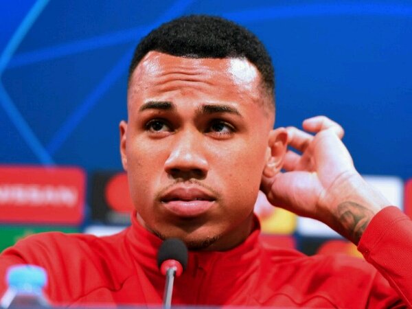 Manchester United Ajukan Tawaran 27 Juta Pound Untuk Rekrut Gabriel Magalhaes