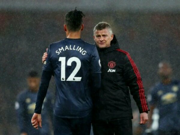 Solskjaer Buka Suara Tentang Kepulangan Smalling Ke Man United