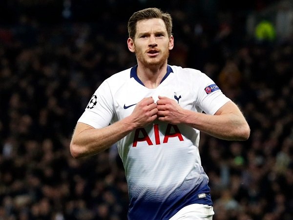 Fiorentina Siap Salip Inter Dalam Perburuan Tanda Tangan Jan Vertonghen