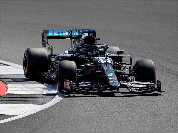 Hasil FP3 F1 70th Anniversary GP: Duo Mercedes Tak Terbendung