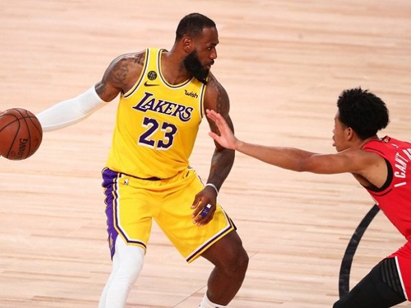 Menang Telak Atas Blazers, Lakers Berhasil Membuat Skor Jadi 1-1
