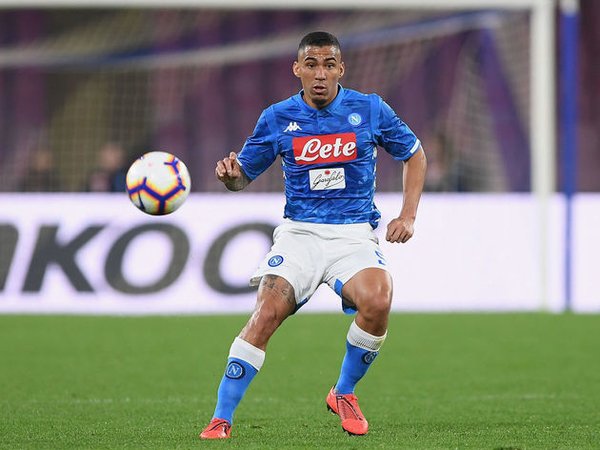 Agen Allan: Kami Belum Deal dengan Everton