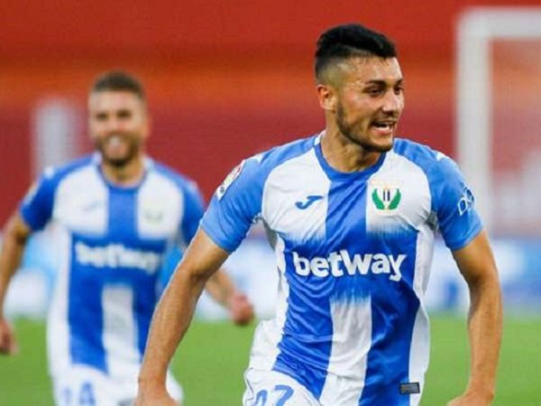 Resmi, Sevilla Dapatkan Gelandang Berbakat Real Madrid