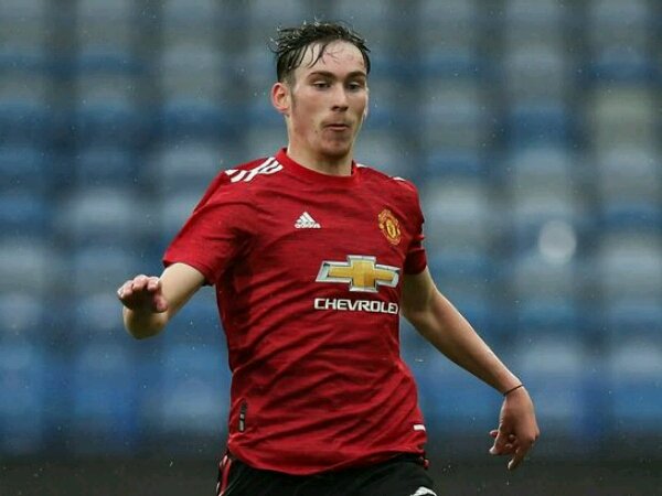 James Garner bersama U-23