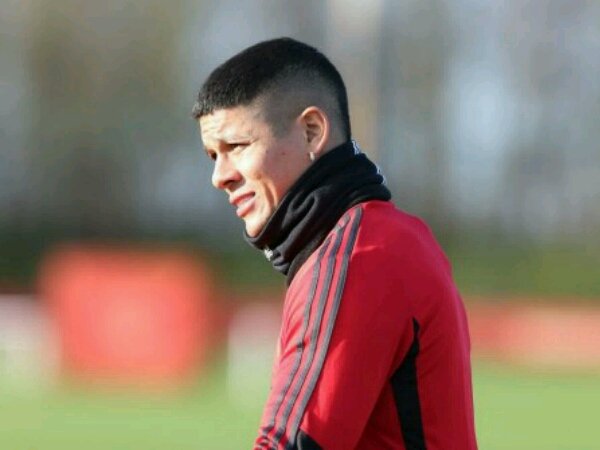 Marcos Rojo habiskan paruh kedua musim lalu di Argentina
