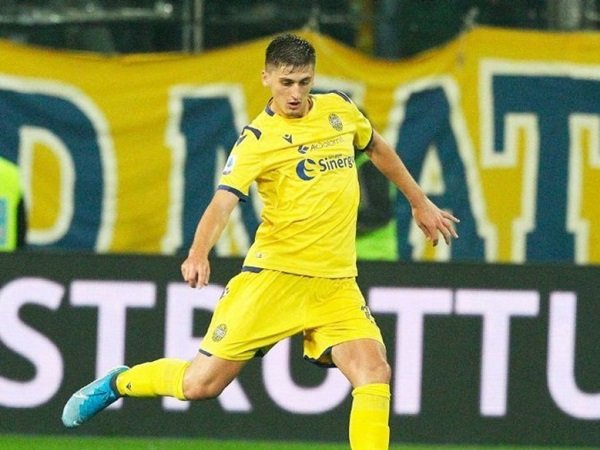 Lazio butuh dana besar untuk rekrut Kumbulla