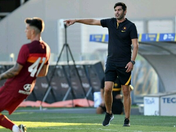 Paulo Fonseca bisa melihat tanda-tanda positif dari AS Roma saat melawan Cagliari.