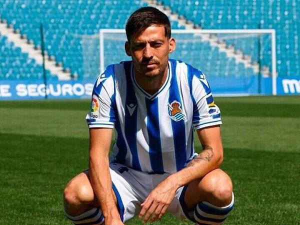 David Silva diharapkan sudah bisa lakoni debut bersama Real Sociedad.
