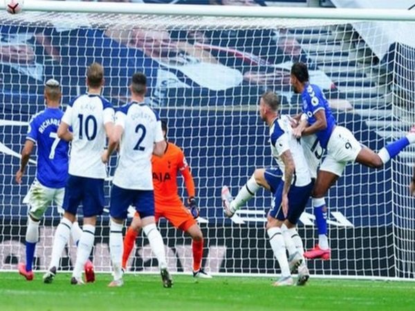 Mourinho ungkapkan beberapa pemain Tottenham positif virus corona