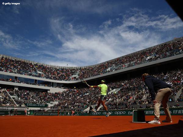 Meski tak diinginkan dan melakukan pencegahan, kasus positif COVID-19 muncul di French Open 2020