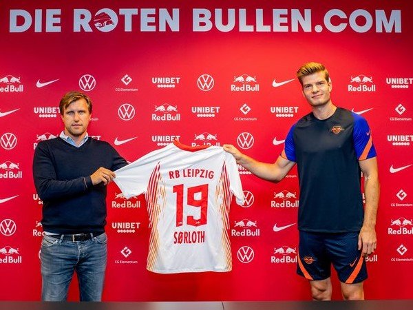 Alexander Sorloth Resmi Bergabung Bersama RB Leipzig