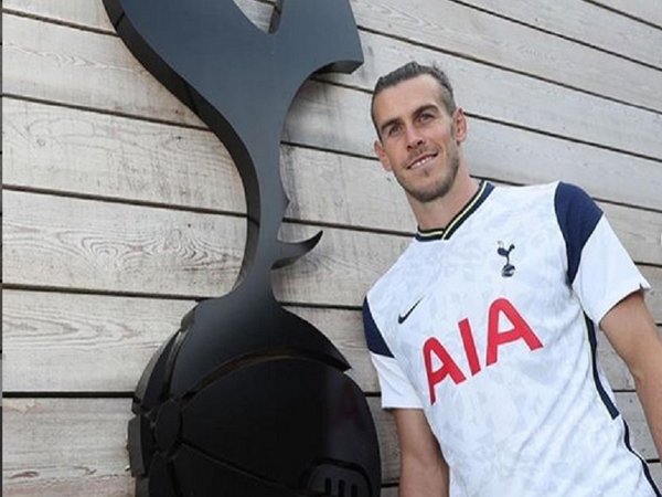 Gareth Bale resmi meninggalkan Real Madrid musim panas ini untuk bergabung kembali dengan Tottenham Hotspur / via THFC