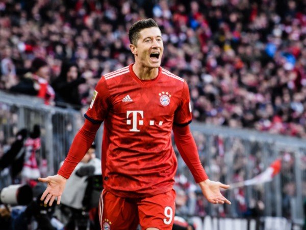 Robert Lewandowski Ungkap Lima Striker Terbaik Dunia Saat Ini