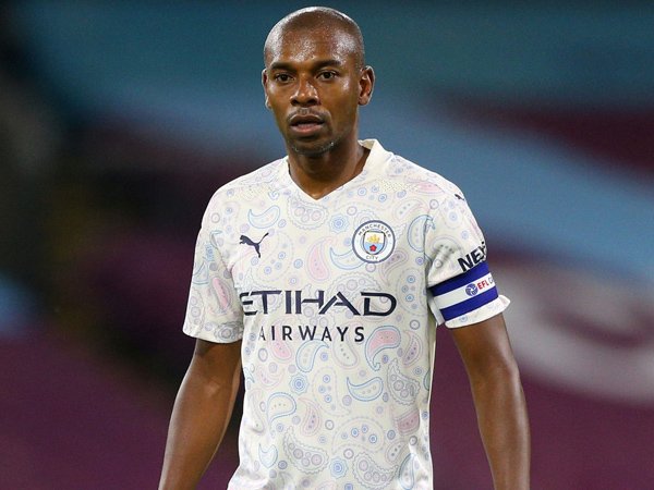 Kapten Man City, Fernandinho.