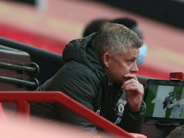 Manchester United diyakini sudah tahu bahwa mereka harus pecat Solkjaer