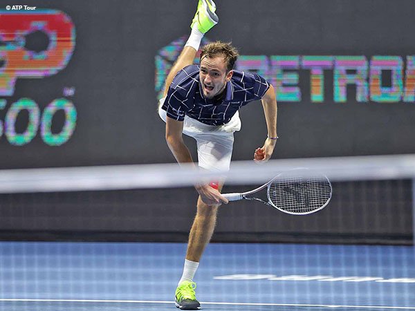 Daniil Medvedev melaju ke babak 16 besar St. Petersburg Open 2020