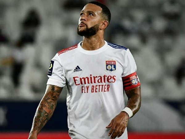 Memphis Depay bangga berambisi bawa Lyon untuk meraih tempat di zona Liga Champions musim ini.