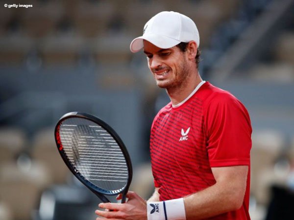 Marat Safin merupakan salah satu petenis yang Andy Murray segani