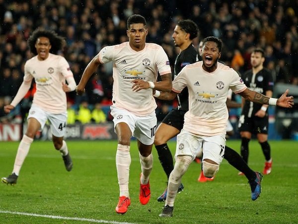 Manchester United bertandang ke markas PSG untuk laga pembuka Liga Champions.
