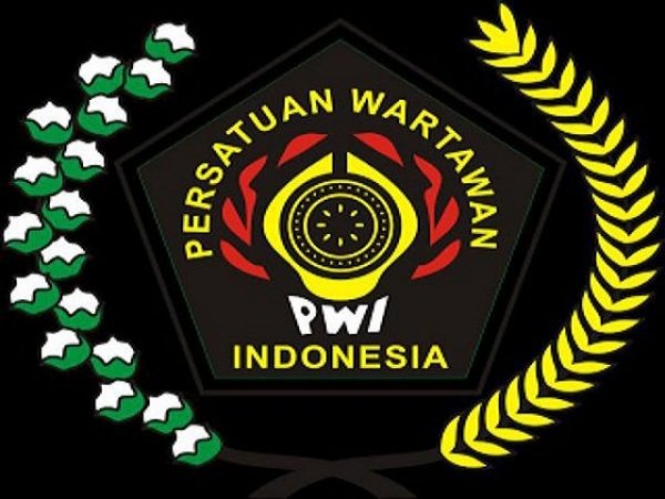 Siwo PWI gulir turnamen golf peringati haornas