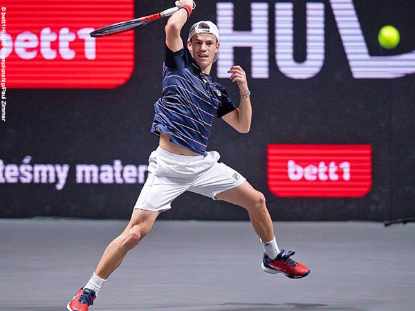 Diego Schwartzman tak hadapi banyak kendala di laga pertama bett1HULKS Championships
