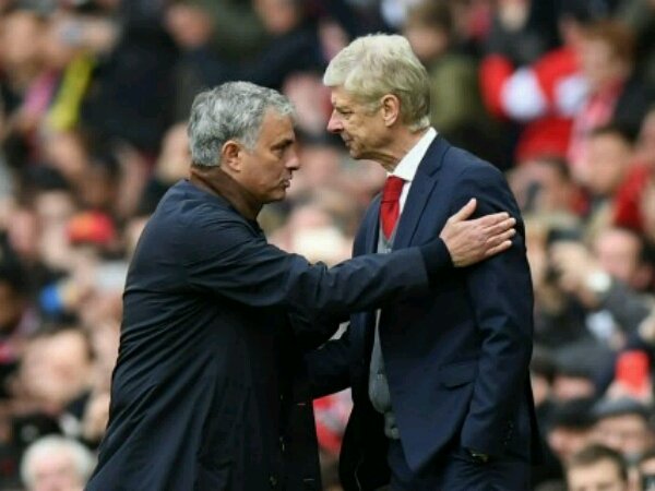 Arsene Wenger mengaku tak nyaman membicarakan tentang Jose Mourinho