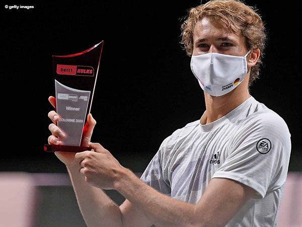 Untuk pekan kedua secara beruntun, Alexander Zverev menjadi juara di Cologne
