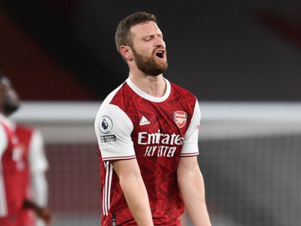 Shkodran Mustafi memilih hengkang akhir musim nanti