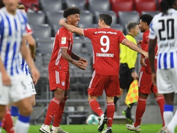 Chris Richards Sebut Hentikan Robert Lewandowski Berarti Dia Bisa Menghalau Striker Mana pun di Dunia