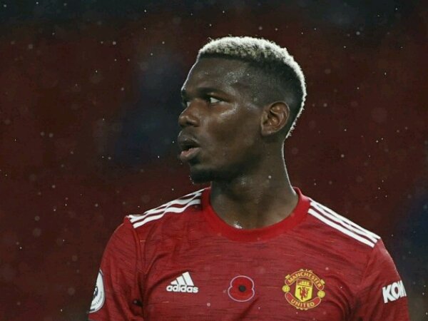 Manchester United disarankan untuk mencadangkan Pogba