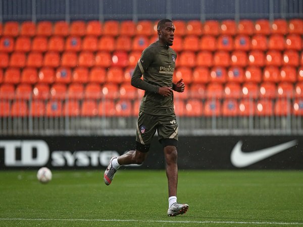 Kondogbia mengaku bangga bisa berseragam Atletico Madrid