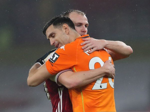 Emiliano Martinez bergabung dengan Aston Villa setelah sepuluh tahun memperkuat Arsenal