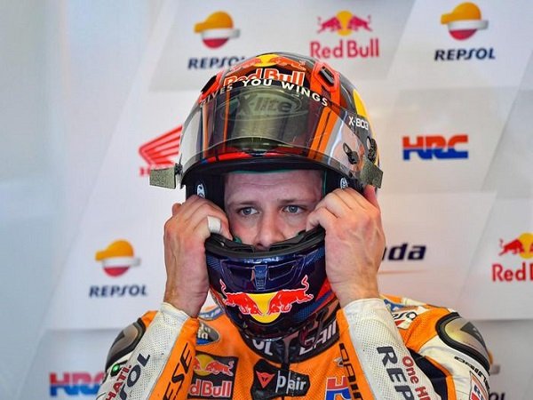 Stefan Bradl berjanji tampil lebih ngotot pada dua seri tersisa.