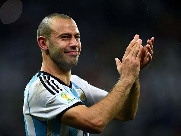 Javier Mascherano resmi pensiun sebagai pesepak bola.