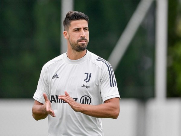 Sami Khedira impikan bermain di pentas Premier League.