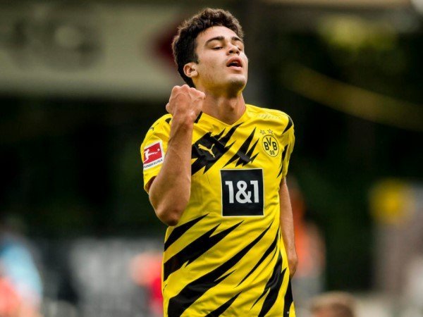 Gio Reyna Perpanjang Kontrak di Borussia Dortmund
