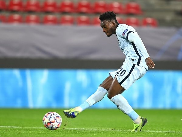 Tengah dalam tren positif, Callum Hudson-Odoi berharap Chelsea bisa pertahankan momentum.