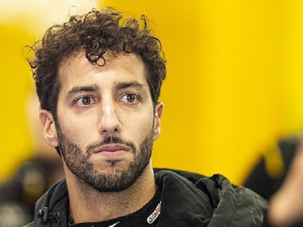 Ricciardo kecam F1 karena terus mengulang tayangan kecelakaan Grosjean.