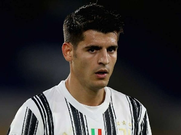 Andrea Pirlo puji dampak yang diberikan Alvaro Morata semenjak kedatangannya kembali ke Juventus musim ini.