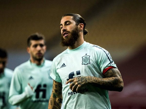 Sergio Ramos jadi target Milan