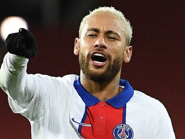 Neymar utarakan keinginan untuk setim dengan penyerang Barcelona, Lionel Messi.