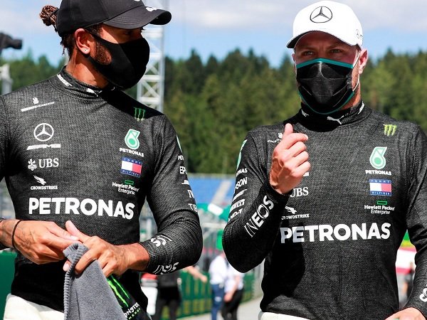 Valtteri Bottas dan Lewis Hamilton