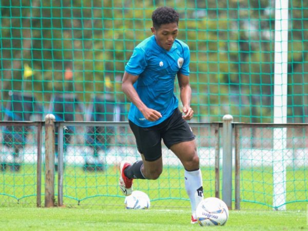 Fajar Fathur Rahman berlatih bersama pada TC timnas Indonesia U-19