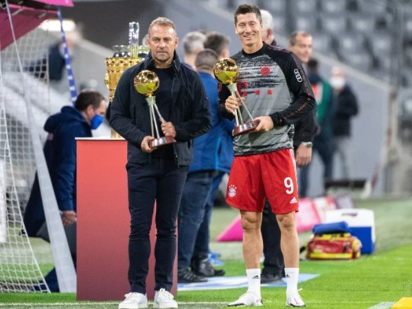 Hansi Flick Dukung Robert Lewandowski Jadi Pemain Terbaik FIFA 2020