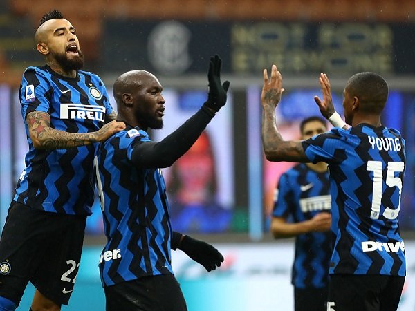 Inter Milan bertandang ke markas Hellas Verona untuk laga berikutnya di Serie A.