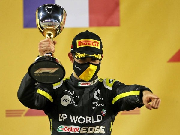 Esteban Ocon puas bisa alami peningkatan performa di musim 2020.