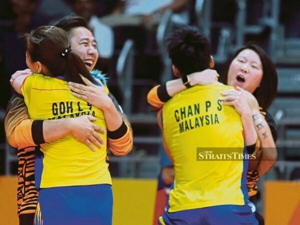 Profil Eei Hui, Sukses Sebagai Pemain dan Pelatih