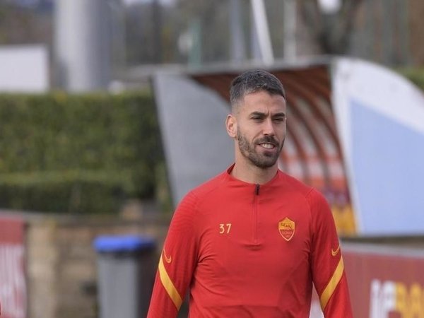 Leonardo Spinazzola menjadi satu dari dua pemain yang harus absen kala AS Roma berjumpa Sampdoria (3/1) / via AS Roma Official